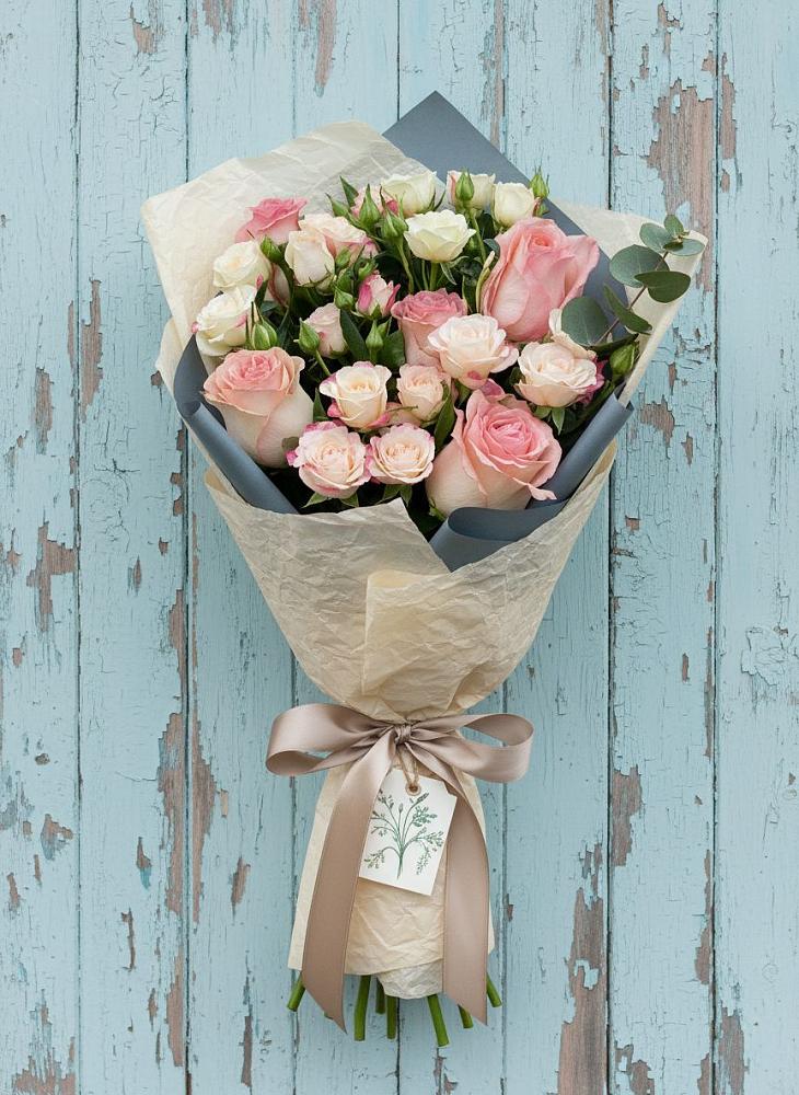 Букет цветов из: Розы в Обильном