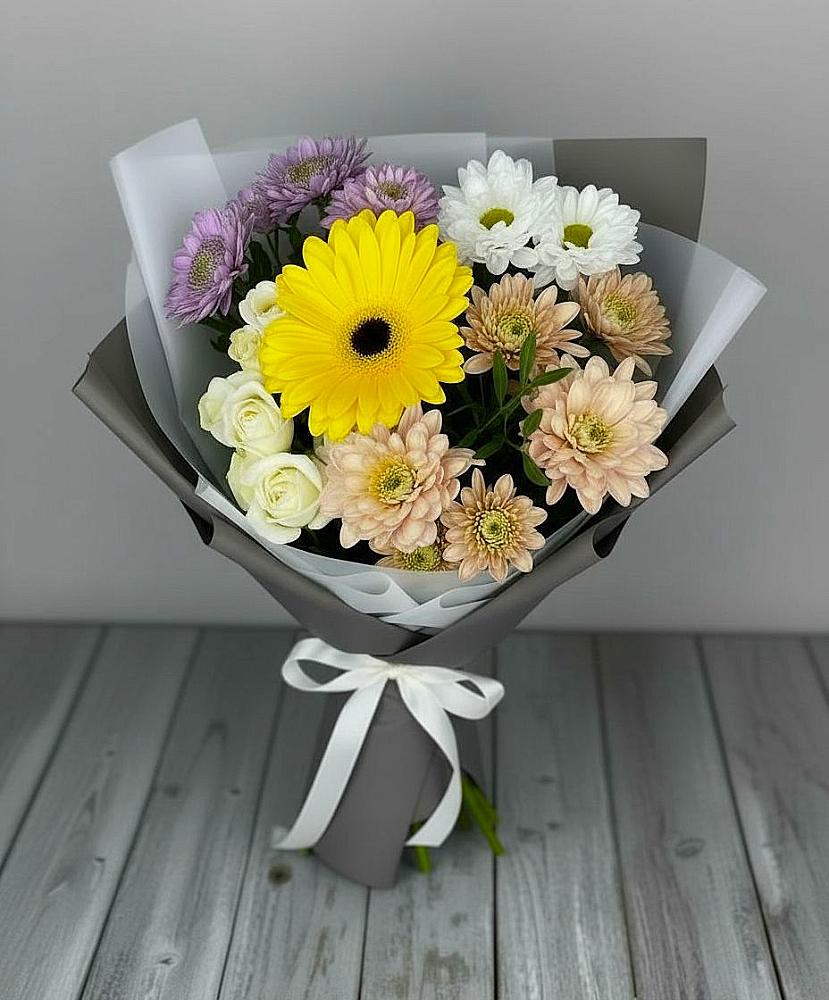 Букет цветов из: Розы, Герберы и Хризантемы в Обильном