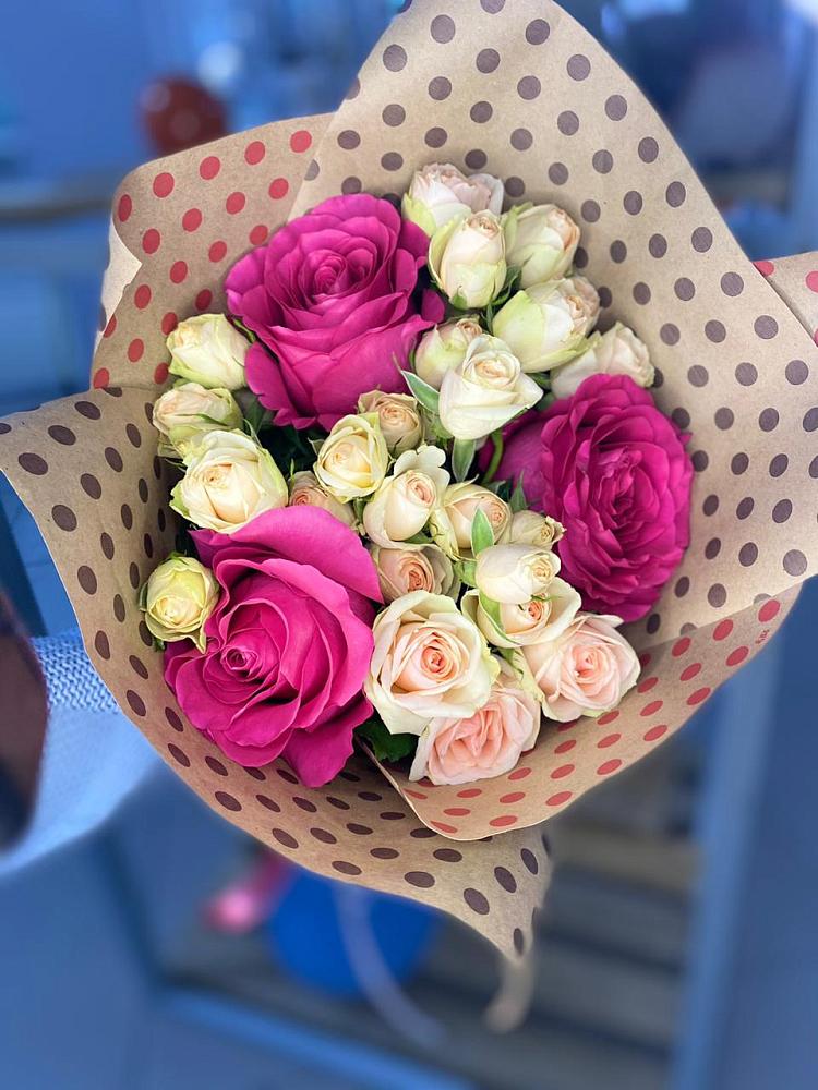 Букет цветов из: Розы в Обильном