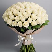 Букет 101 беля роза Белоснежка в Обильном