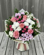 Букет цветов из:  Альстромерии, Гвоздики, Розы и Хризантемы в Обильном