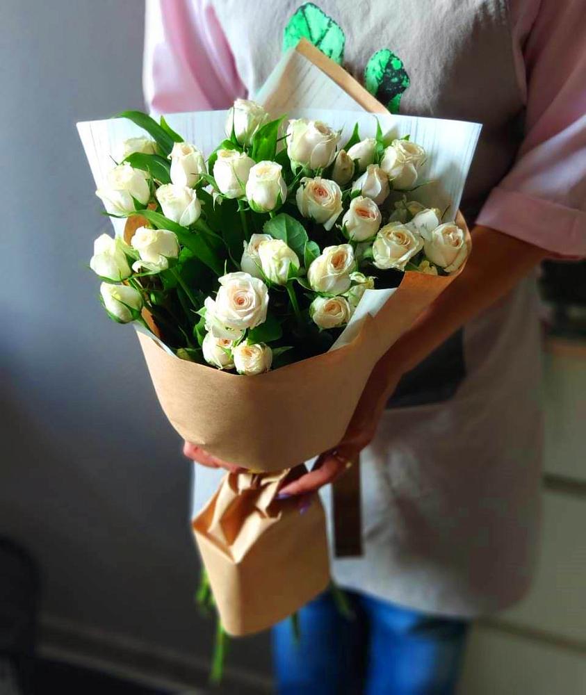 Букет цветов из: Розы в Обильном