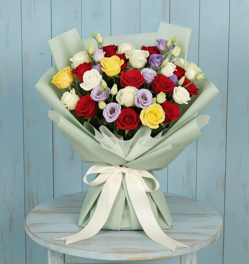 Букет цветов из: Розы в Обильном